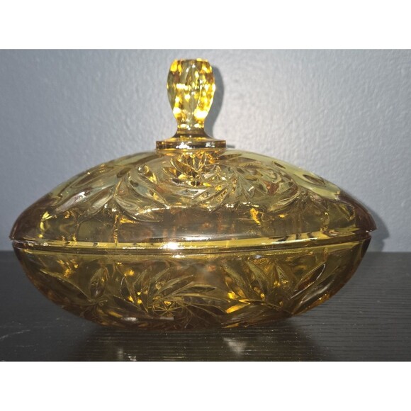 Vintage Hazel Atlas Glass Dish Gold Stars Amber Triangle Covered Candy Dish 1940 - Picture 6 of 6